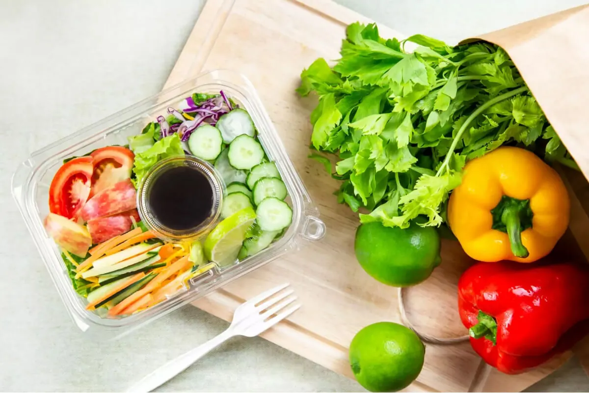 Tamper evident food delivery packaging with Safety Pack lock, South Plastic